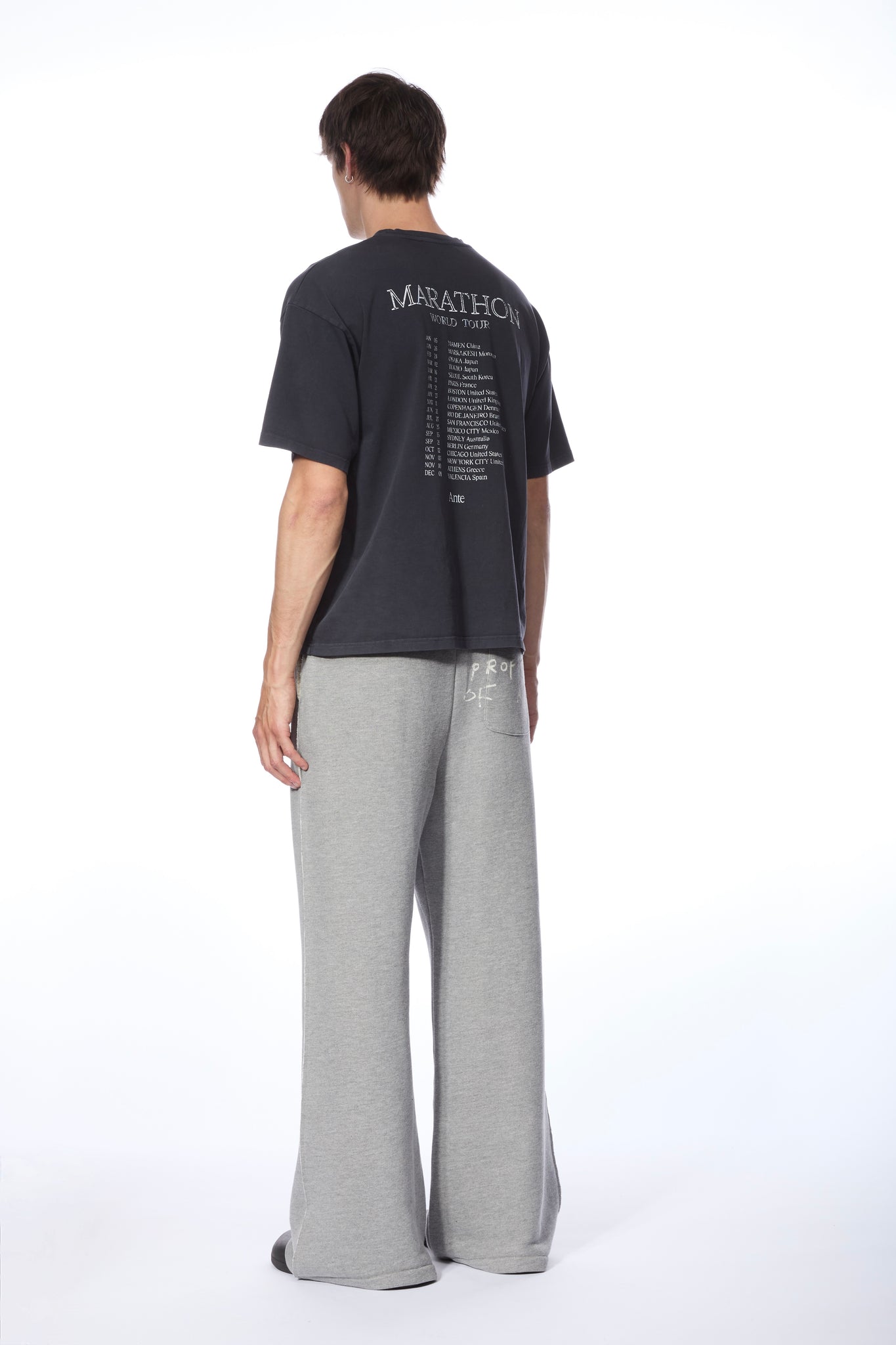 WORLD TOUR T-SHIRT
