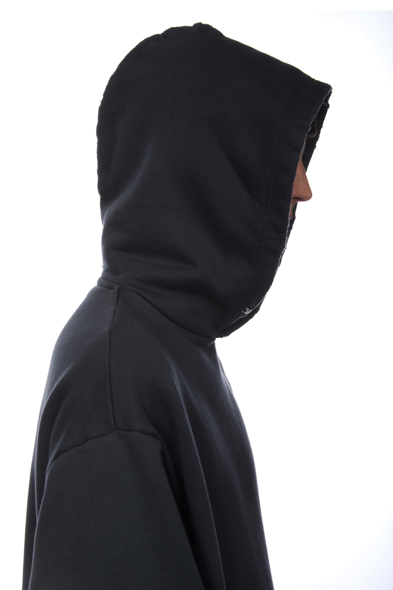 DISTRESSED HOODIE