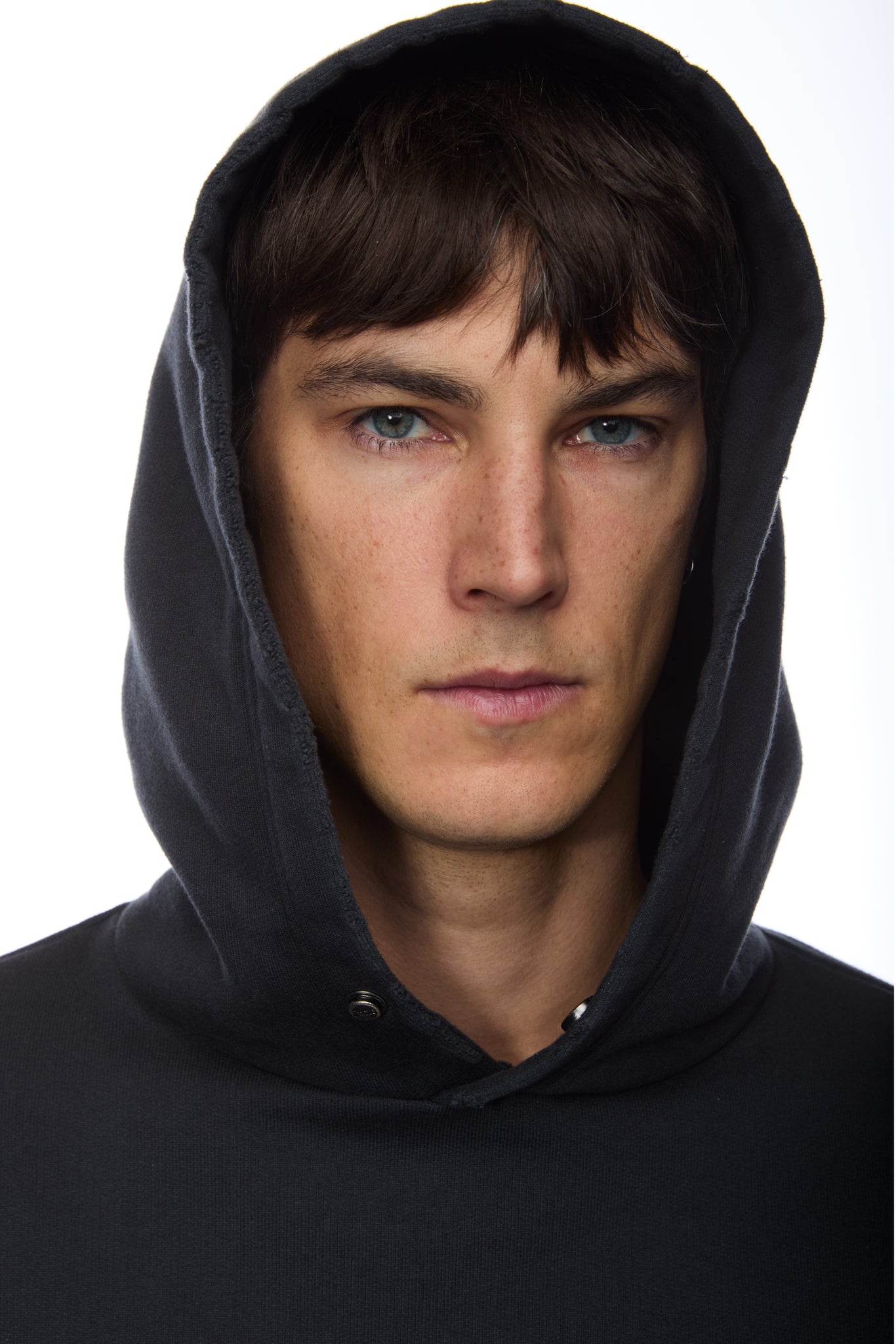 DISTRESSED HOODIE