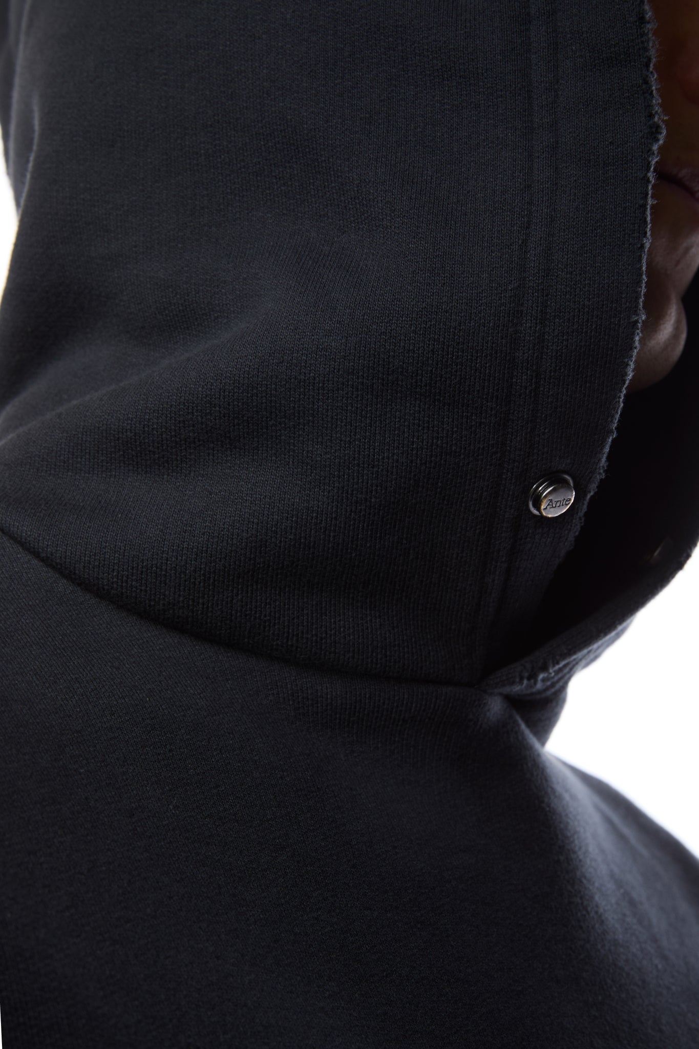 DISTRESSED HOODIE